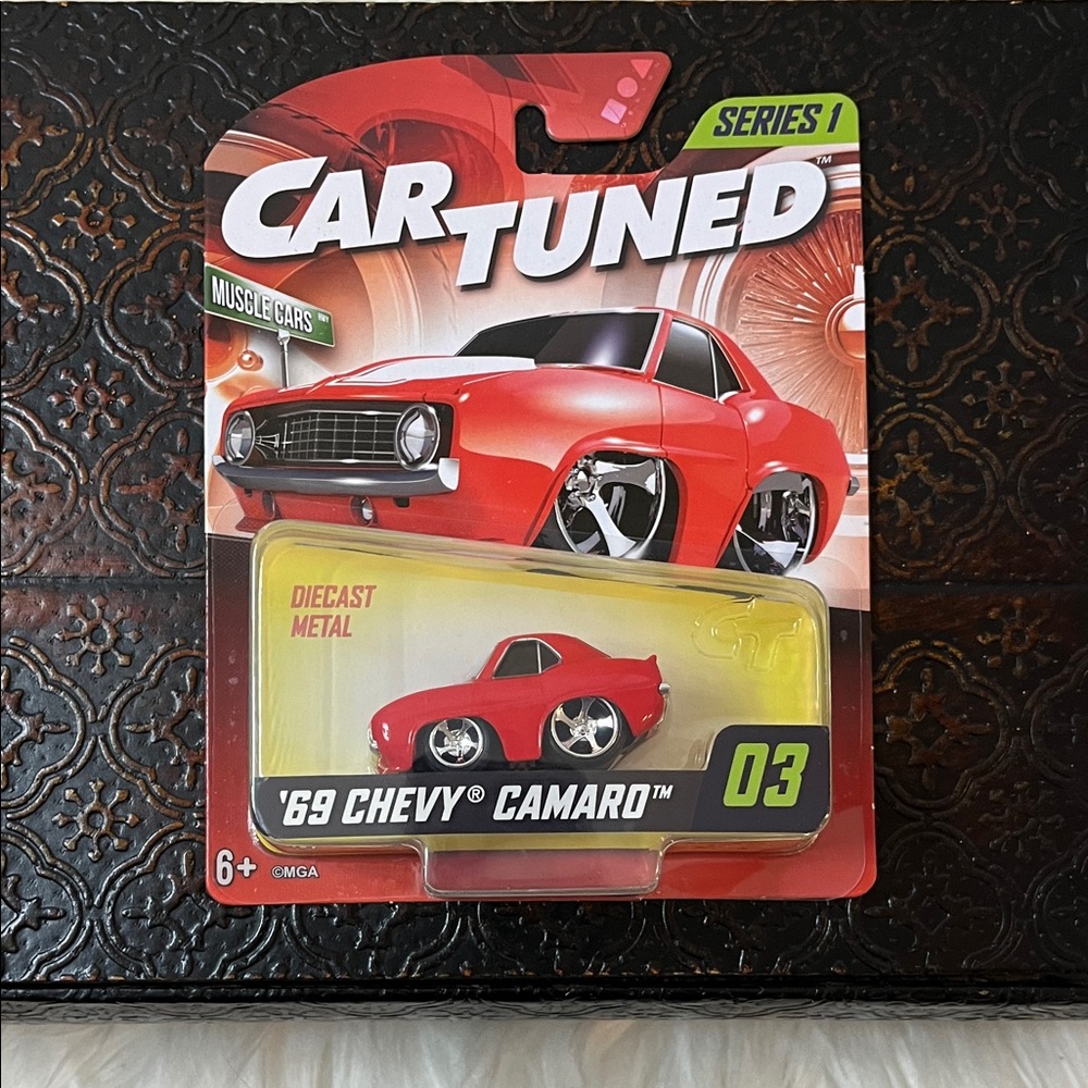 NWT CAR TUNED Series 1
'69 Chevy Camaro Toy Car - Red